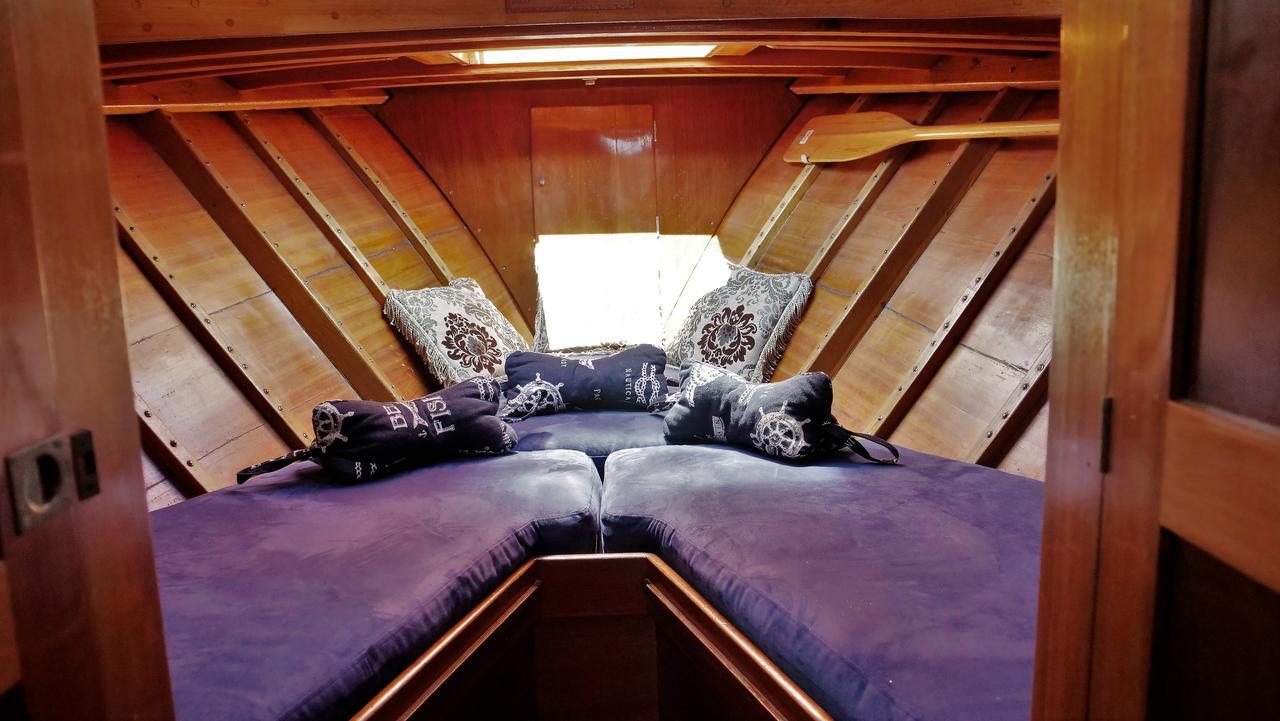 "Om" Yacht Hotel Nida Exterior photo